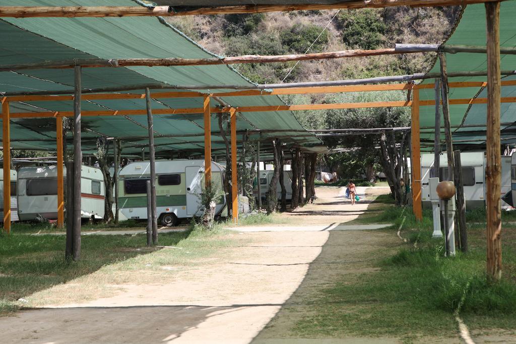 Villaggio Camping La Scogliera Ricadi Exteriér fotografie